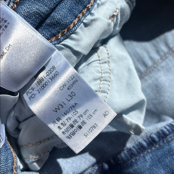 Levi’s 711 Skinny Jeans Size W31 L30 | Light Wash | Mid Rise | Everyday Classic - Picture 6 of 9